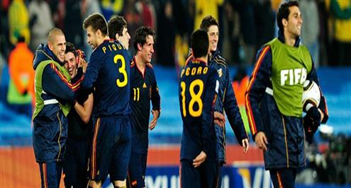 إسبانيا تهزم انجلترا بهدفين.. وهولندا تنتزع فوزا صعبا من ويلز